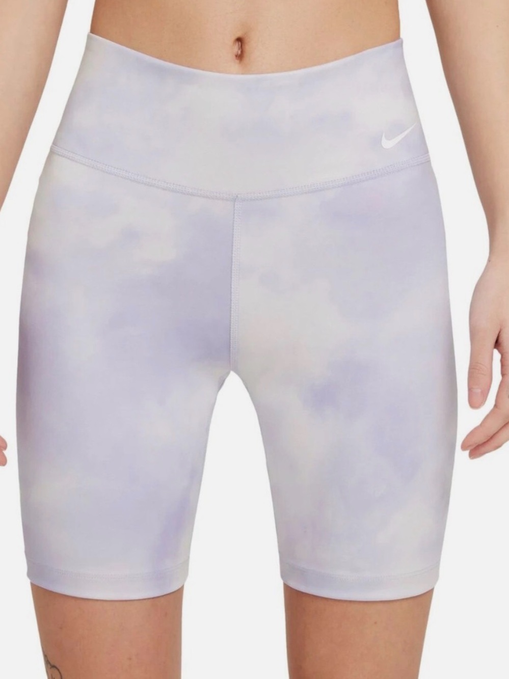 Nike Women’s One Icon Clash Bike Shorts Size Large Purple and White